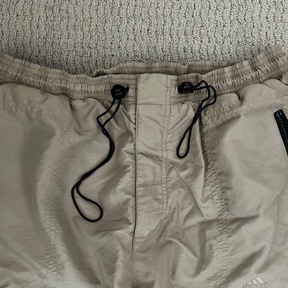 Vintage Adidas Track Cargo Tactical Parachute Pants in Beige/Taupe - Picture 2 of 9